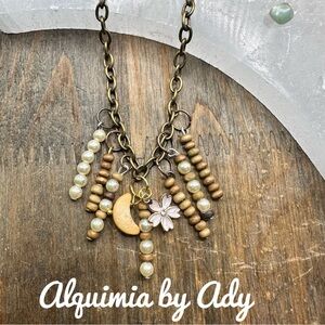 Alquimia Gold and Brown Necklace with Bohemian Charm